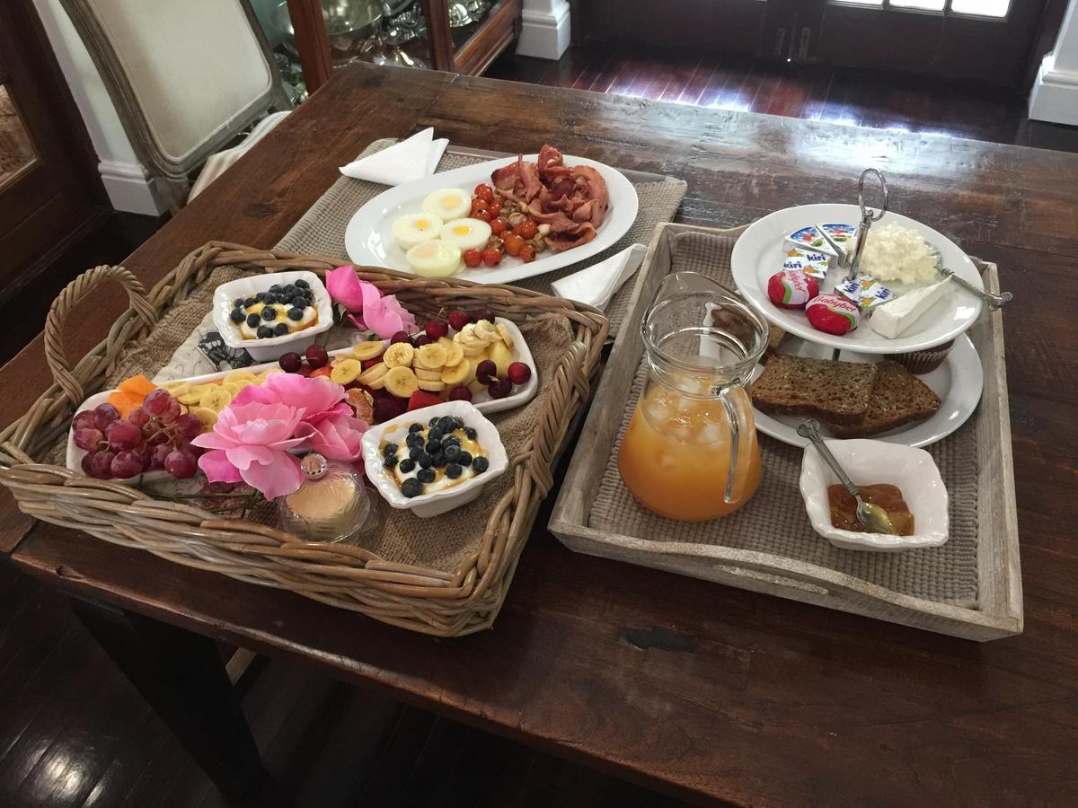 The White Manor Bed & Breakfast Cape Town Exterior photo